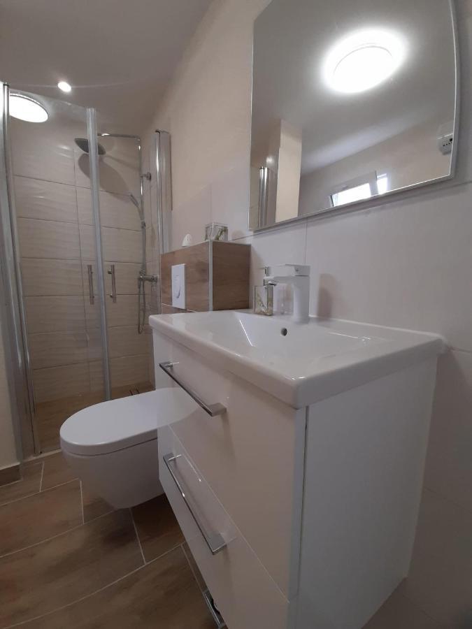 Rooms & Apartment Lasta สปลิท ภายนอก รูปภาพ