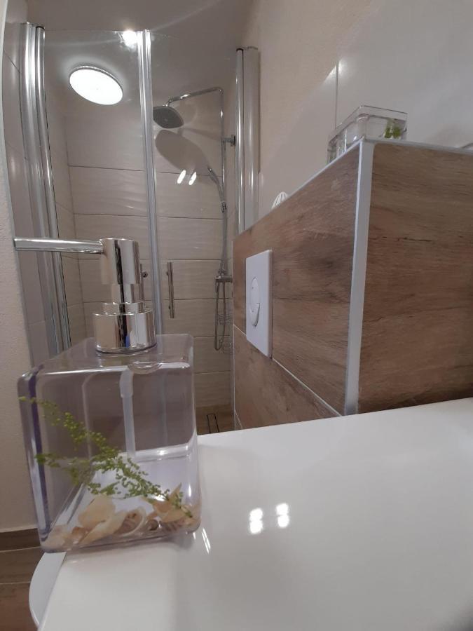 Rooms & Apartment Lasta สปลิท ภายนอก รูปภาพ