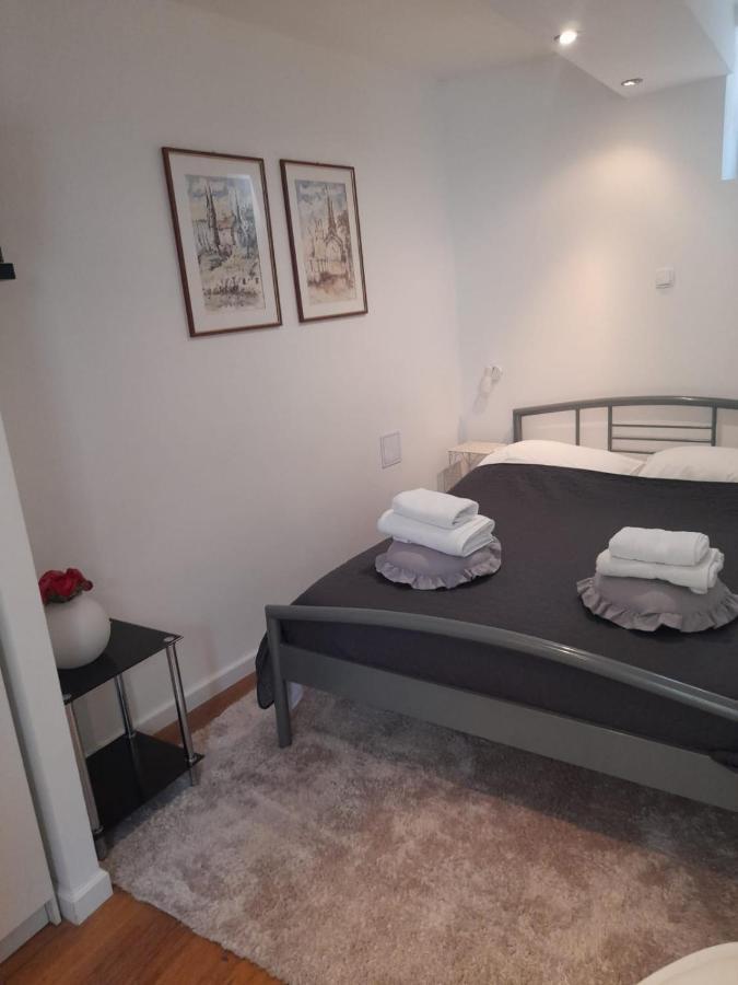 Rooms & Apartment Lasta สปลิท ภายนอก รูปภาพ