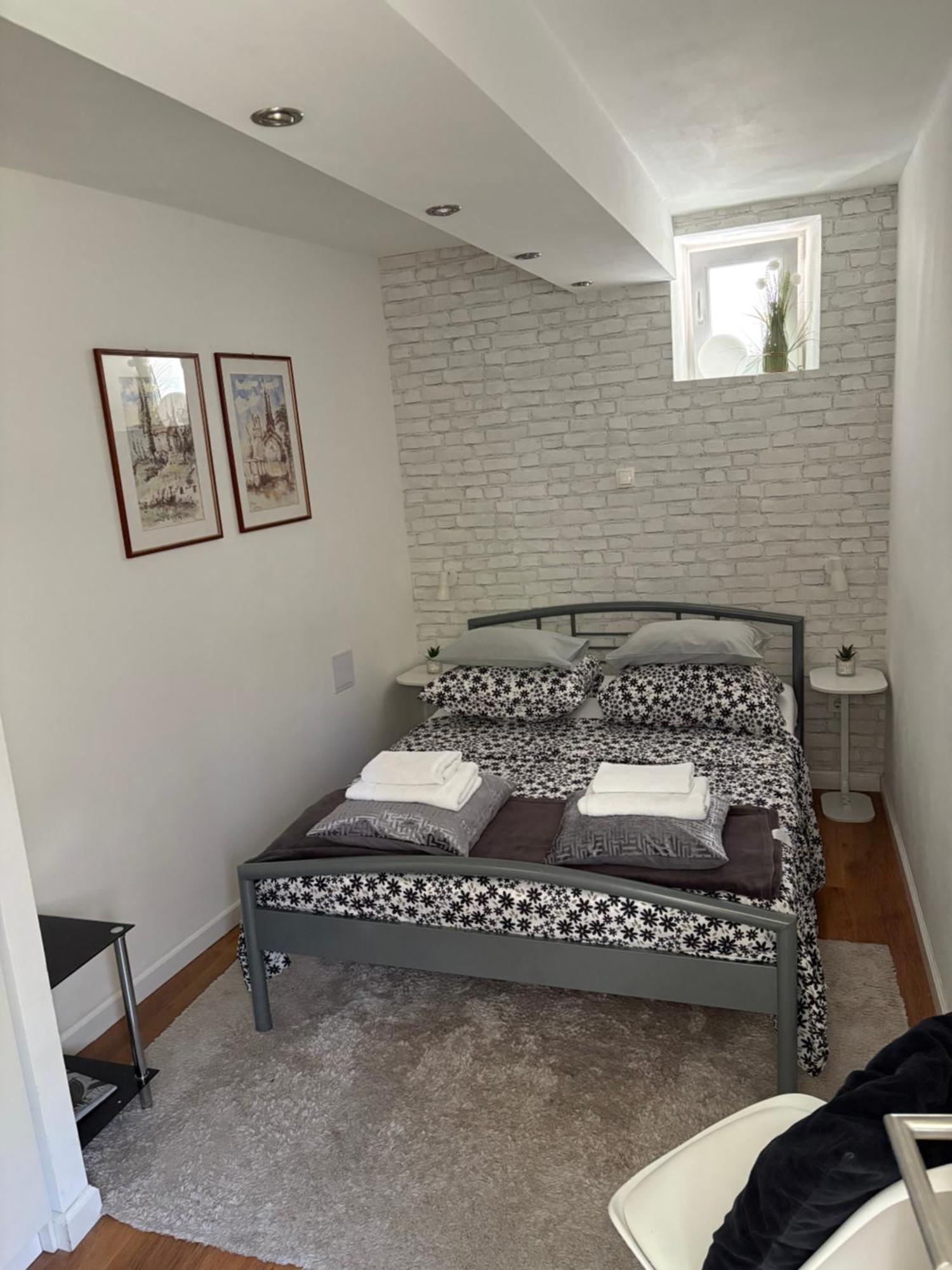 Rooms & Apartment Lasta สปลิท ภายนอก รูปภาพ
